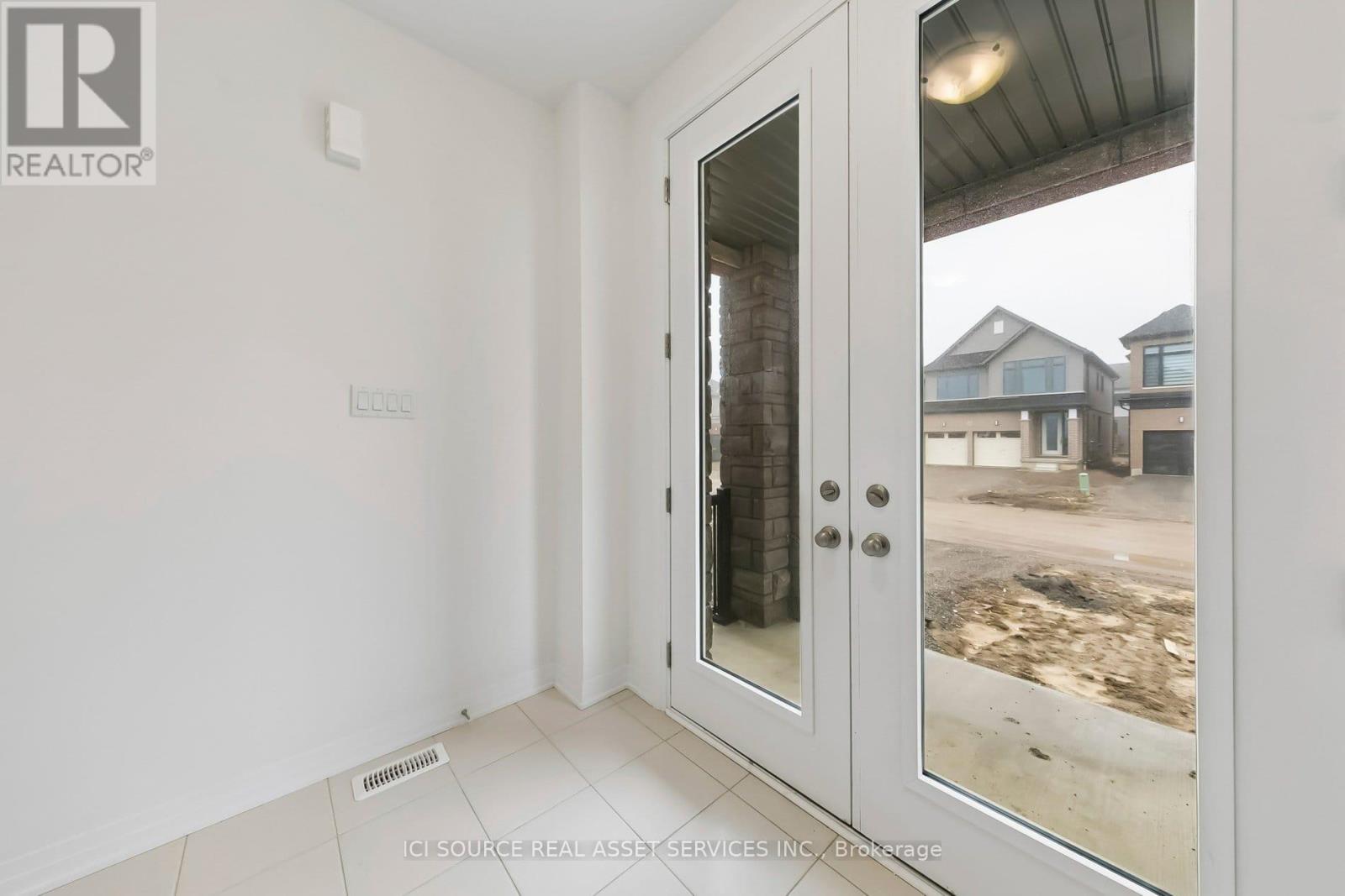 23 Mayhew Lane, Hamilton, Ontario  L0R 1C0 - Photo 3 - X13018142