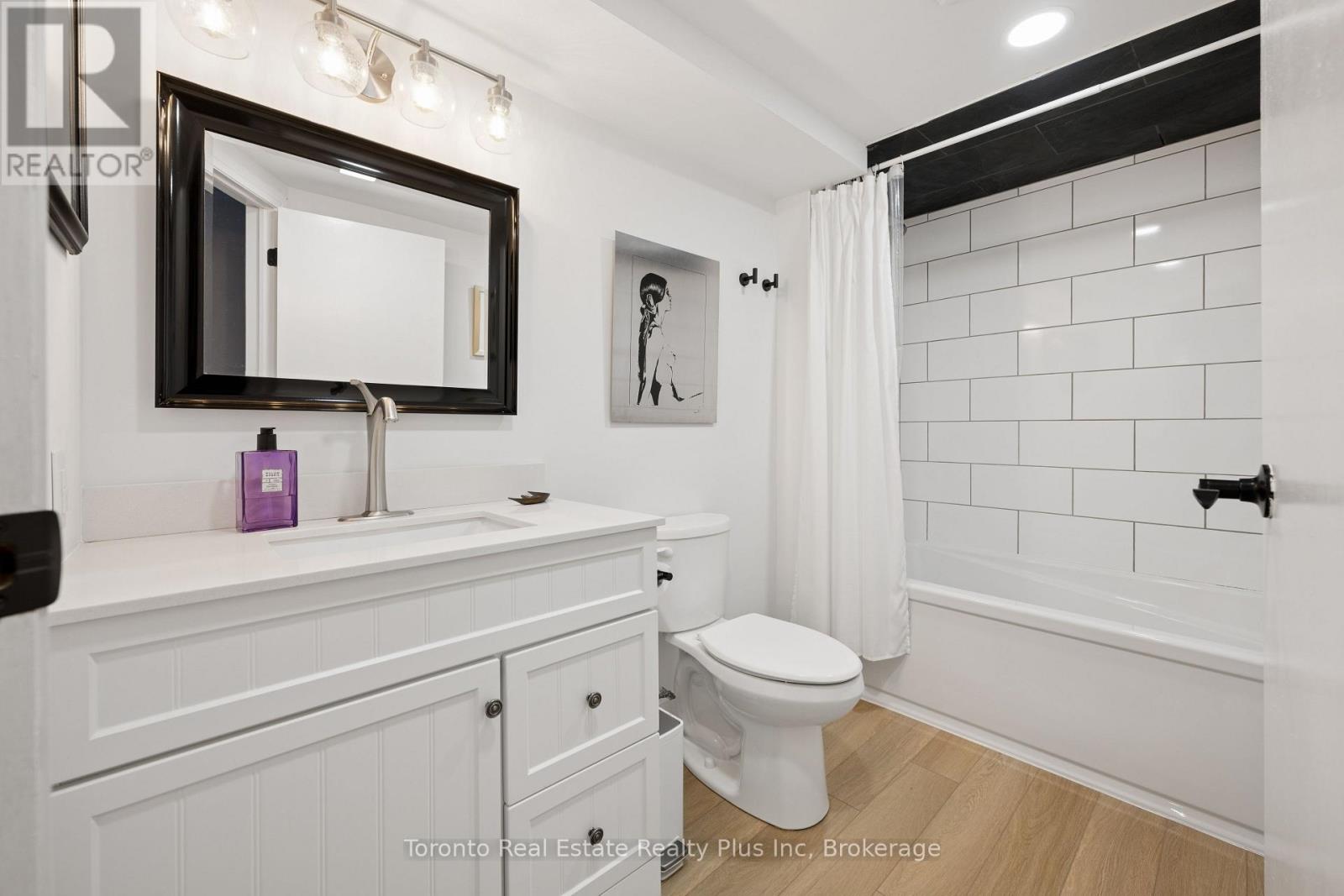 450 Winchester Drive, Waterloo, Ontario  N2T 1J1 - Photo 43 - X13018144