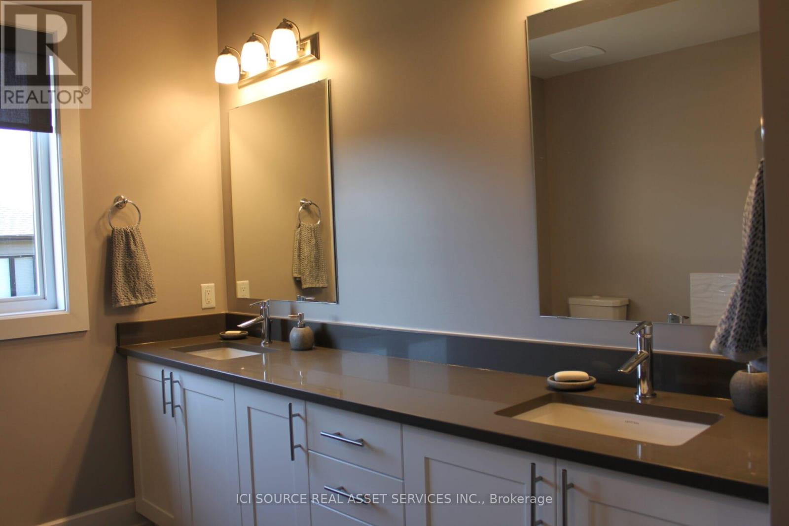 333 Lysander Place, Ottawa, Ontario  K1K 3X8 - Photo 11 - X13018158