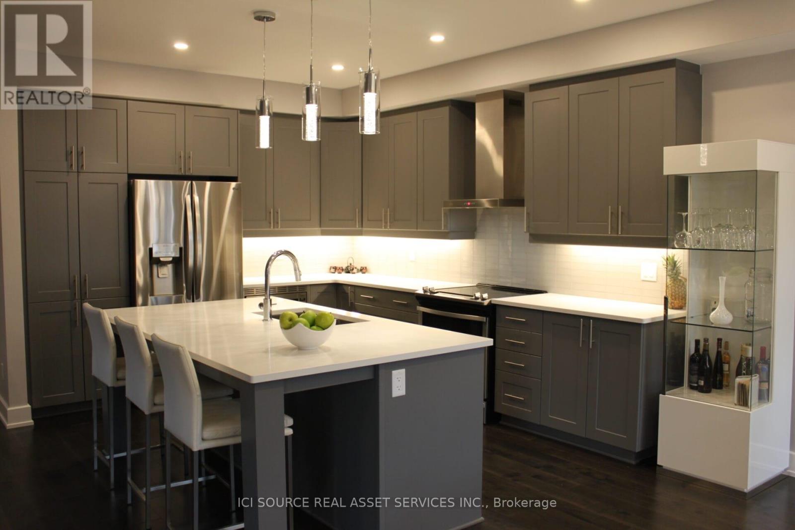 333 Lysander Place, Ottawa, Ontario  K1K 3X8 - Photo 2 - X13018158