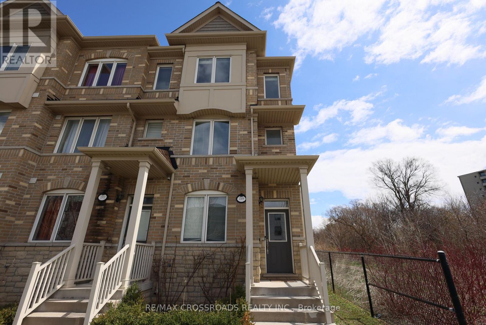 1309 Danforth Road, Toronto, Ontario  M1J 0B1 - Photo 4 - E13016934