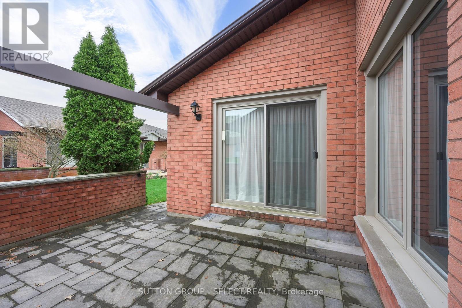 24 - 55 Fiddlers Green Road, London North, Ontario  N6H 4J8 - Photo 3 - X13018242