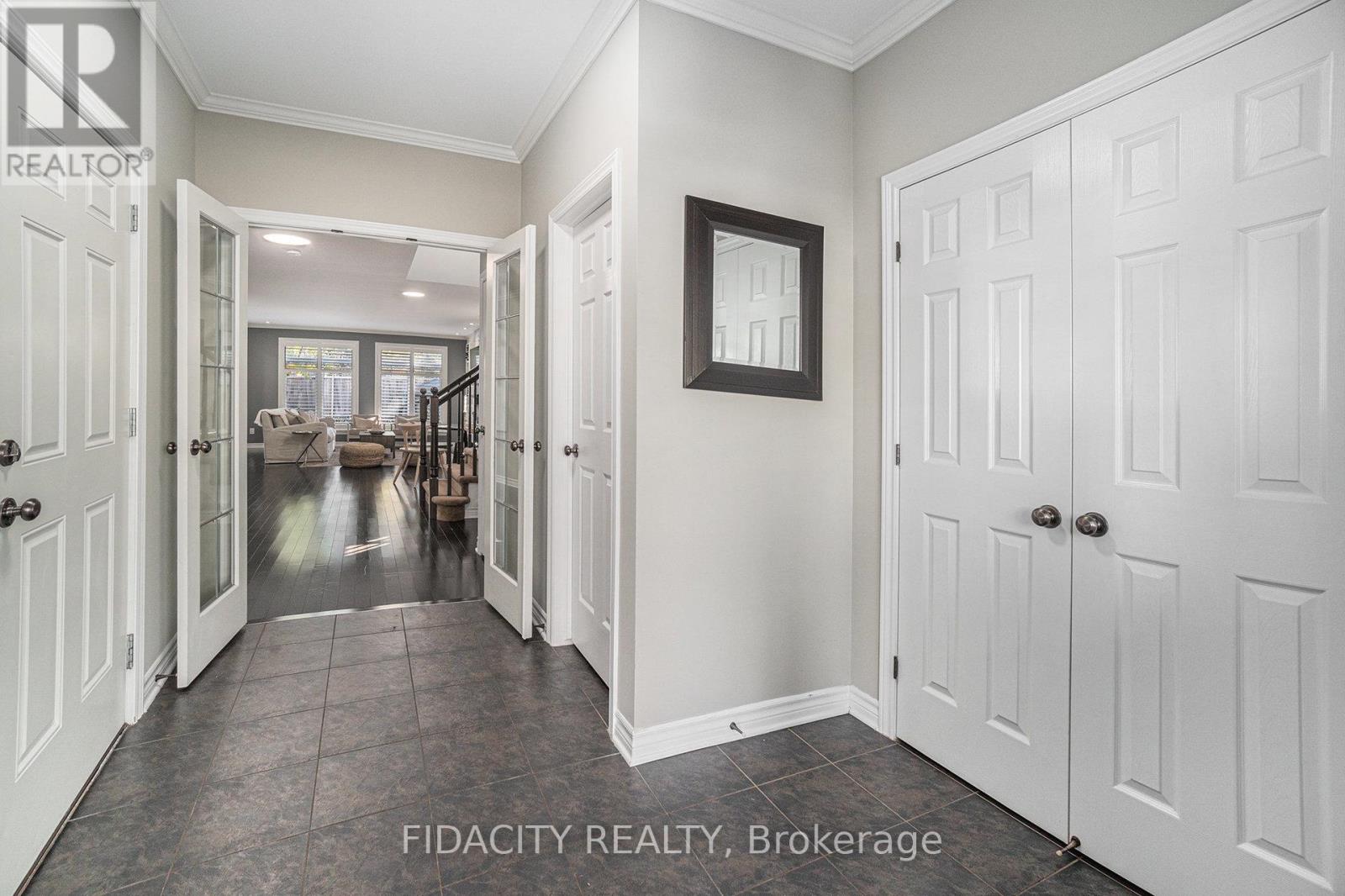 121 Bandelier Way, Ottawa, Ontario  K2S 0C2 - Photo 3 - X13018188