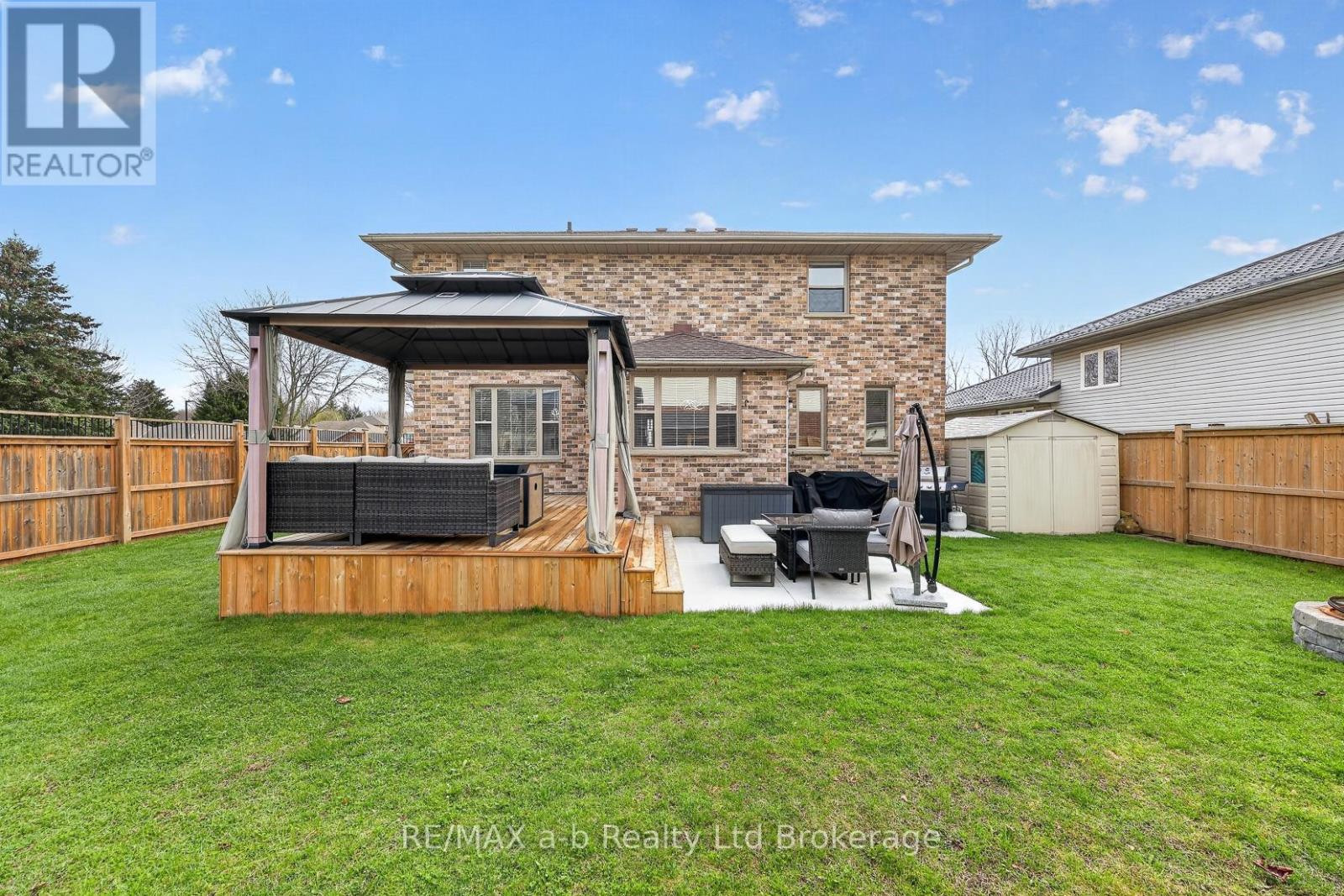 346 Riverview Drive, Strathroy-Caradoc, Ontario  N7G 4B7 - Photo 31 - X13018228