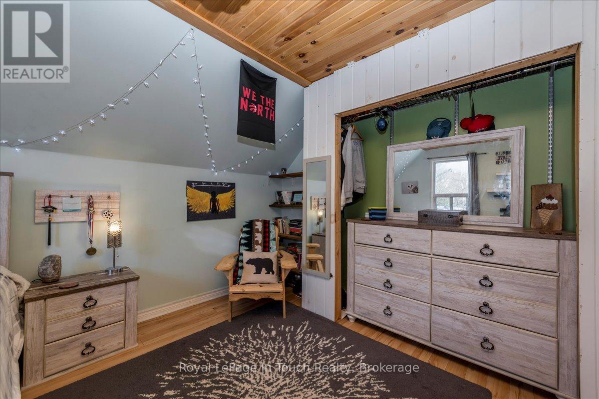 4 Gray Street, Severn, Ontario  L0K 1E0 - Photo 18 - S13018240