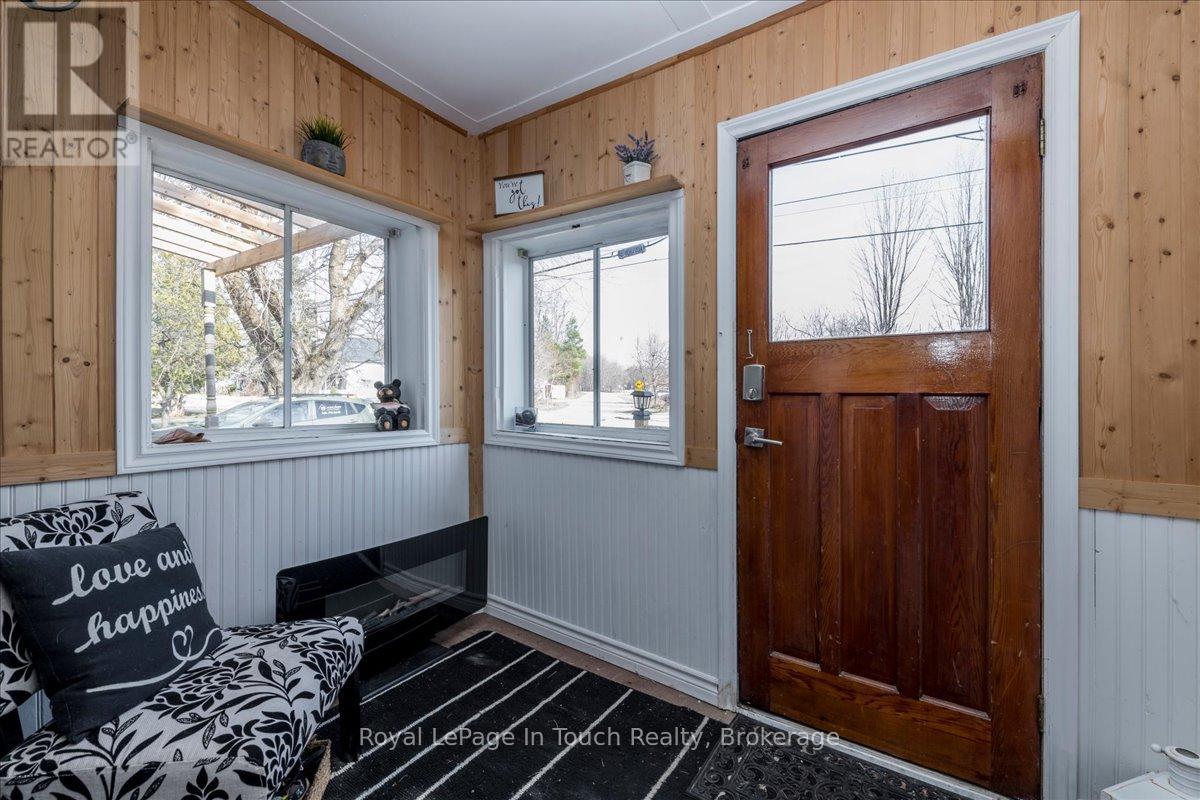 4 Gray Street, Severn, Ontario  L0K 1E0 - Photo 5 - S13018240