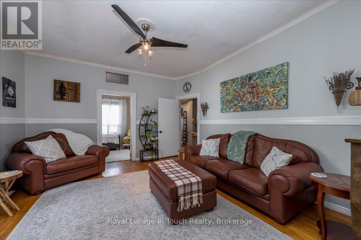 4 Gray Street, Severn, Ontario  L0K 1E0 - Photo 6 - S13018240