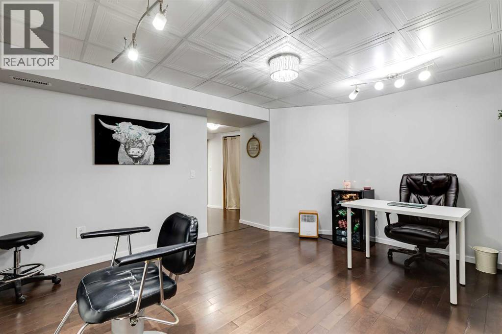 2272 Sagewood Heights SW, Airdrie, Alberta  T4B 3N8 - Photo 33 - A2296034