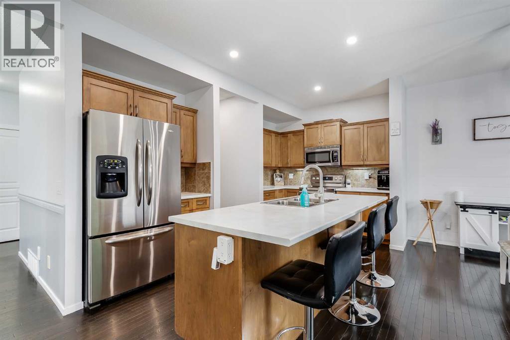 2272 Sagewood Heights SW, Airdrie, Alberta  T4B 3N8 - Photo 6 - A2296034