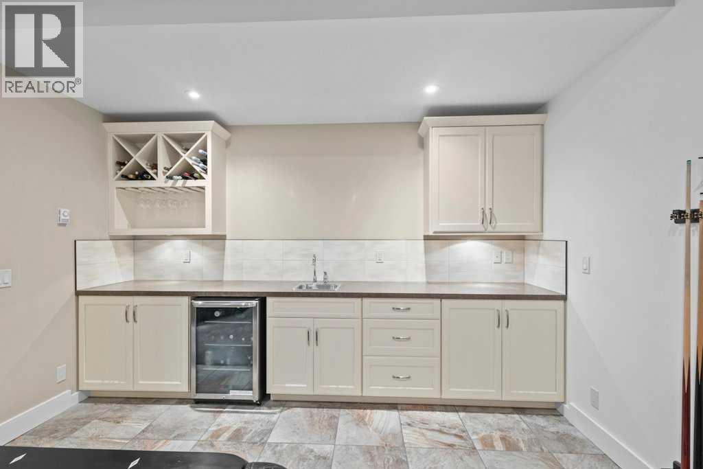 25 Leaside Crescent, Sylvan Lake, Alberta  T4S 0A3 - Photo 23 - A2302282