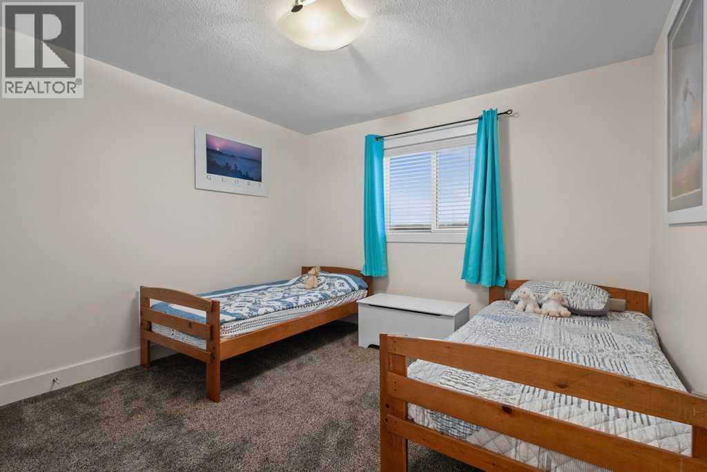 25 Leaside Crescent, Sylvan Lake, Alberta  T4S 0A3 - Photo 11 - A2302282