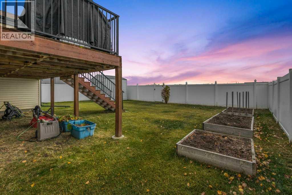 25 Leaside Crescent, Sylvan Lake, Alberta  T4S 0A3 - Photo 28 - A2302282