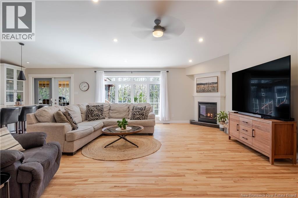 241 Summerhill Row, Fredericton, New Brunswick  E3G 0C5 - Photo 14 - NB137488