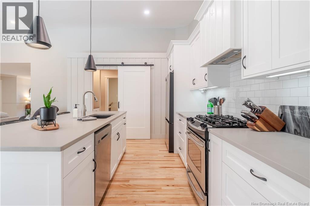 241 Summerhill Row, Fredericton, New Brunswick  E3G 0C5 - Photo 20 - NB137488