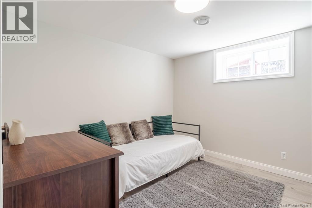 241 Summerhill Row, Fredericton, New Brunswick  E3G 0C5 - Photo 39 - NB137488