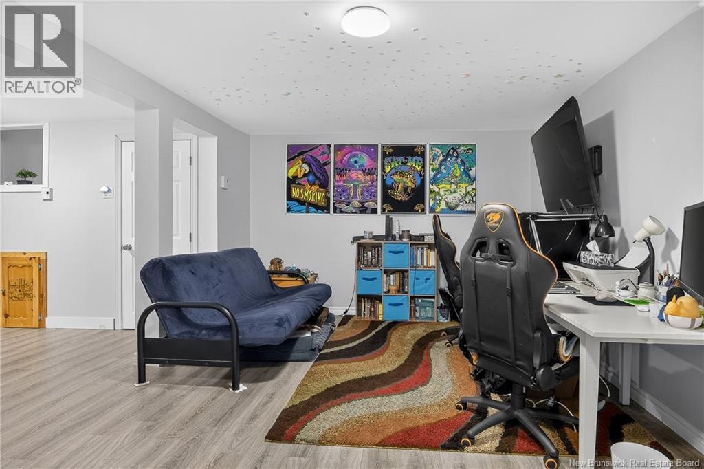 32 West Vale Park, Saint John, New Brunswick  E2M 5B4 - Photo 28 - NB137454