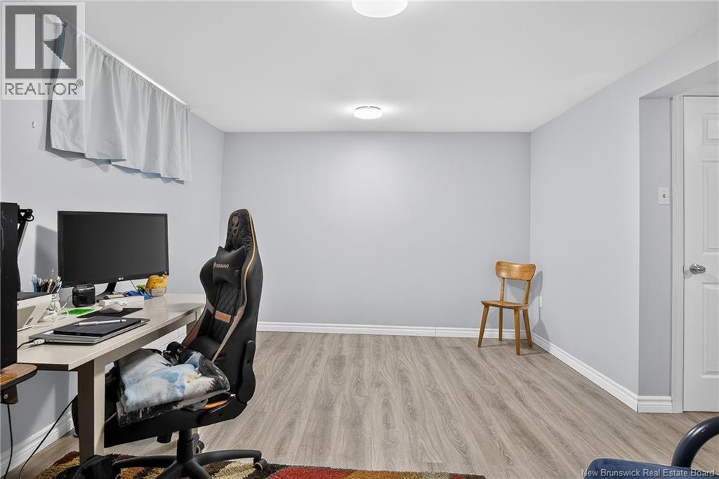 32 West Vale Park, Saint John, New Brunswick  E2M 5B4 - Photo 29 - NB137454