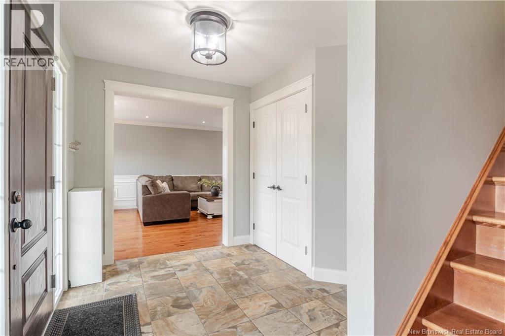 34 Mavis Court, Fredericton, New Brunswick  E3B 0E9 - Photo 3 - NB137234
