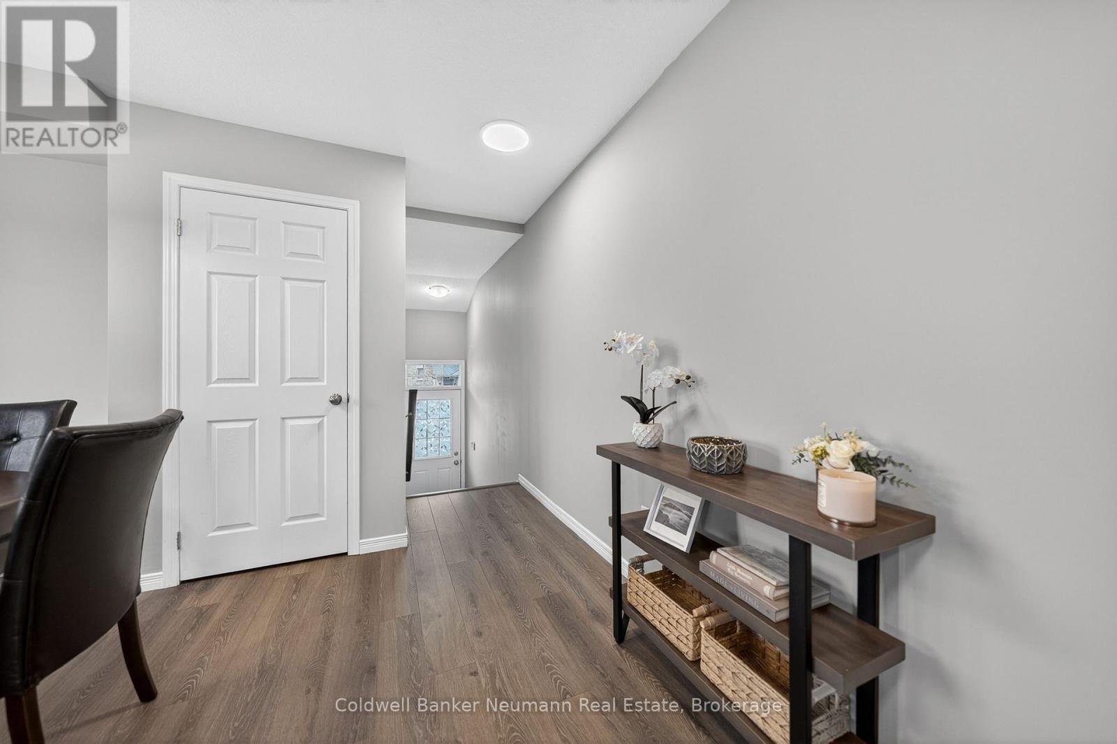 25c - 388 Old Huron Road, Kitchener, Ontario  N2R 0J5 - Photo 3 - X13018196