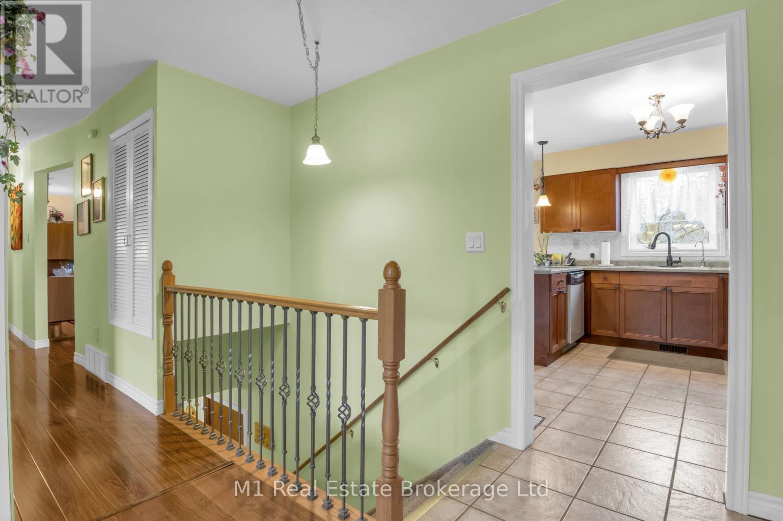 540 Church Crescent, Wellington North, Ontario  N0G 2L2 - Photo 12 - X13018208