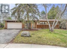 12 RUDEN CRESCENT, Toronto, Ontario