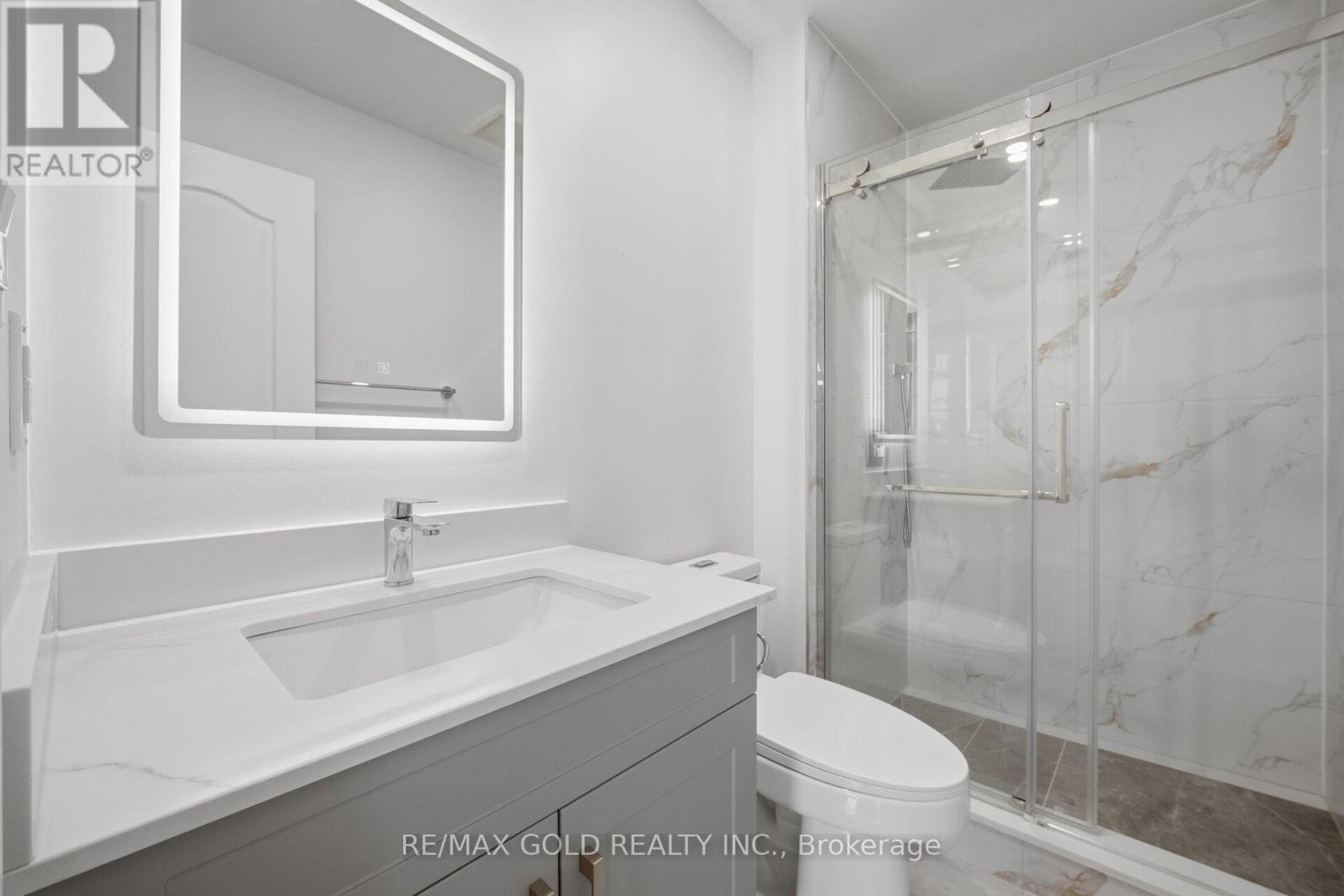 7059 Magistrate Terrace, Mississauga, Ontario  L5W 1E5 - Photo 34 - W13003768