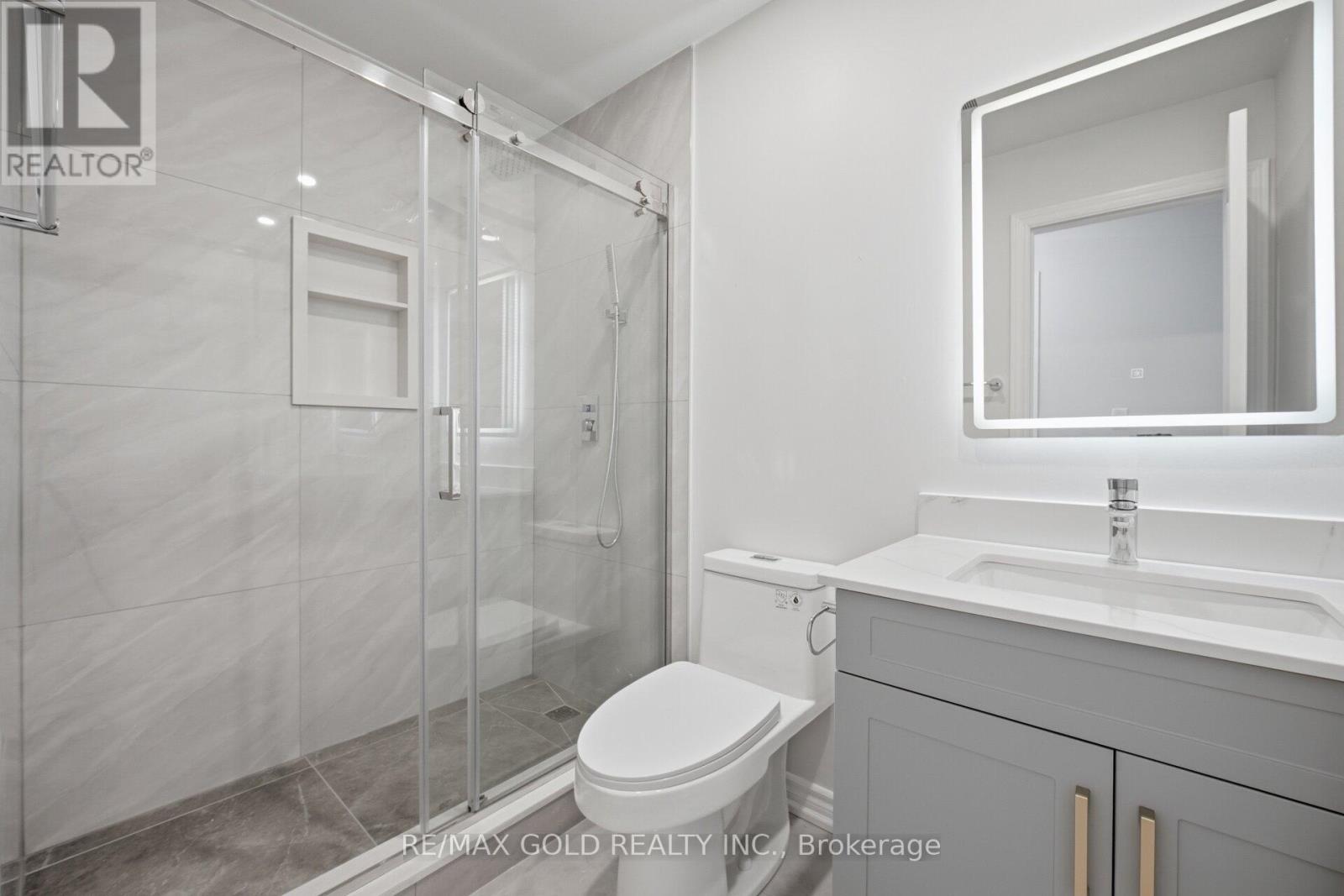 7059 Magistrate Terrace, Mississauga, Ontario  L5W 1E5 - Photo 36 - W13003768