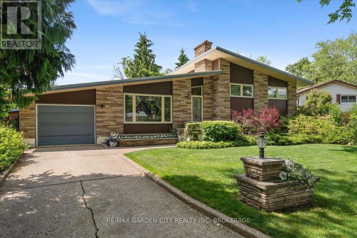 7 Glenayr Place, St. Catharines, Ontario  L2T 2A2 - Photo 3 - X12773062