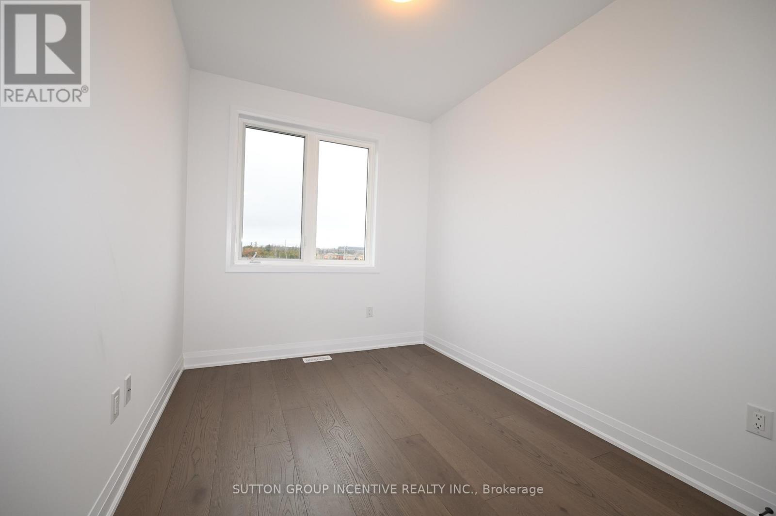 2 - 32 Winery Way, Barrie, Ontario  L9J 0Y3 - Photo 15 - S13018216