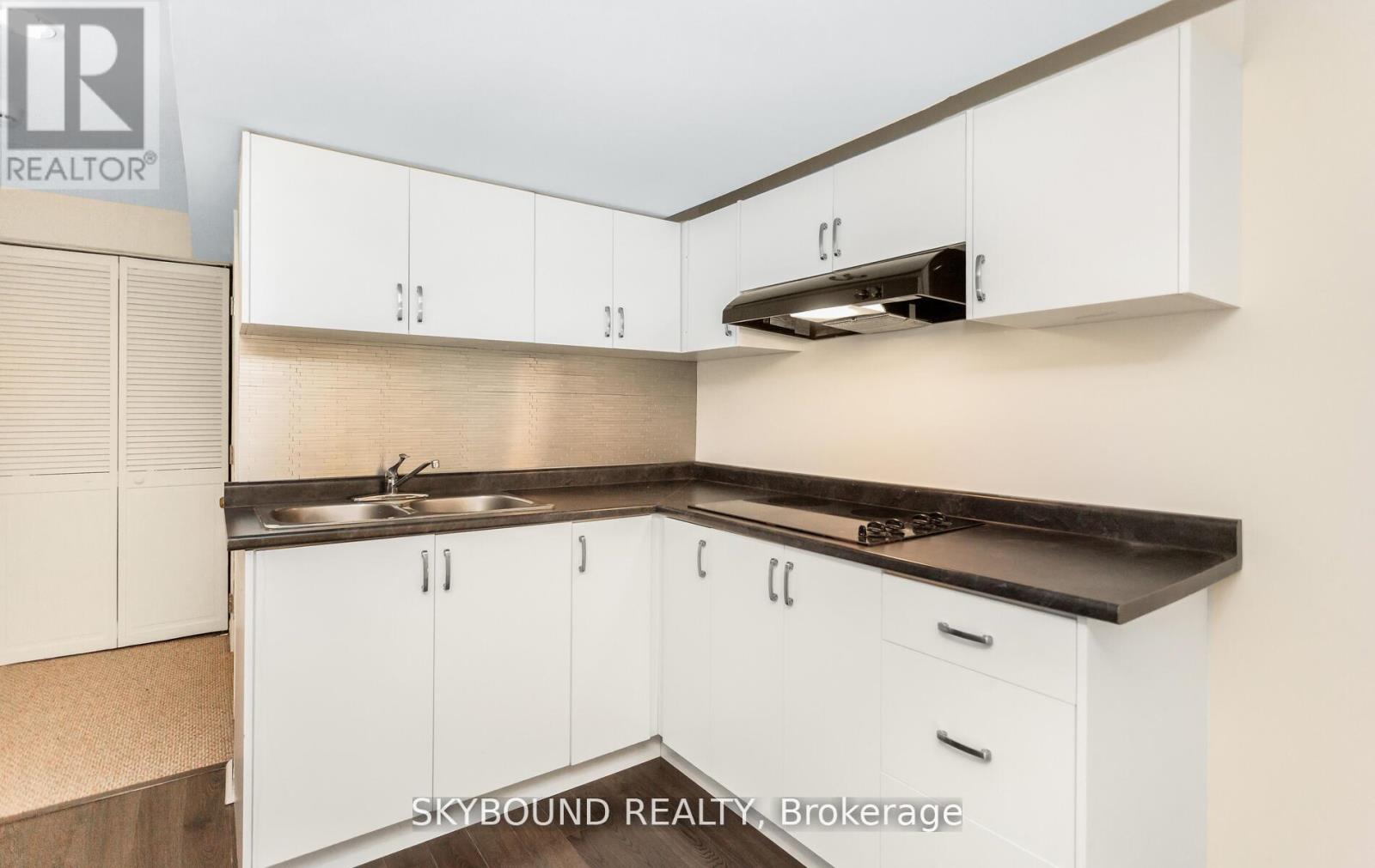 1057 Cooper Avenue, Milton, Ontario  L9T 5W6 - Photo 33 - W13018224