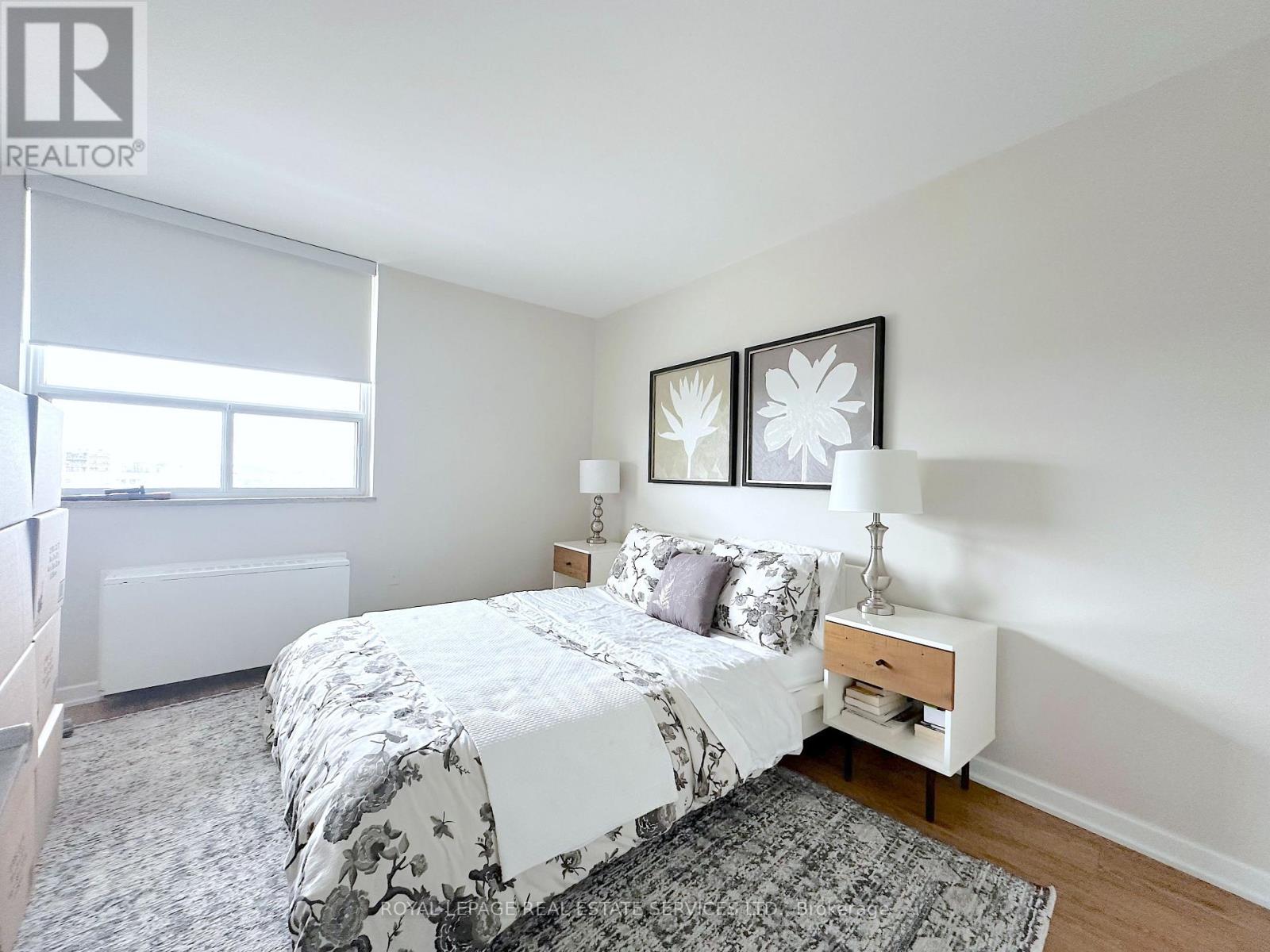 1201 - 125 Forsythe Street, Oakville, Ontario  L6K 3K1 - Photo 10 - W13018234