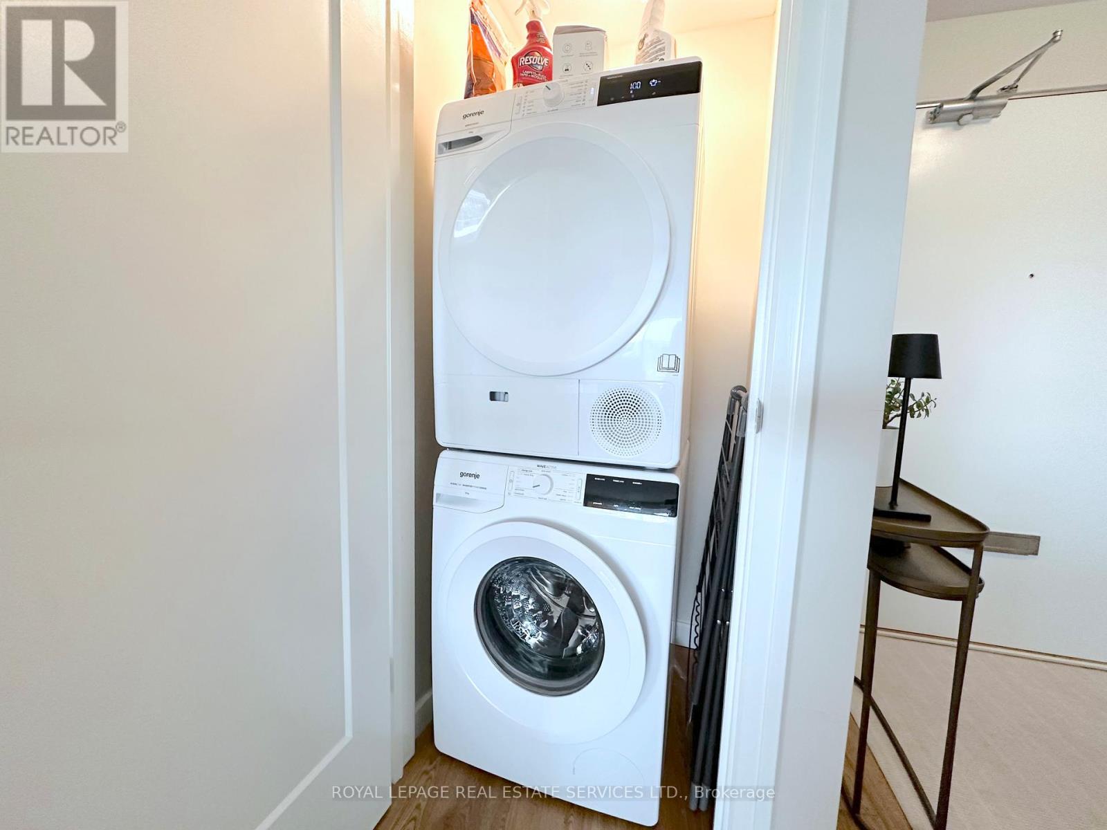 1201 - 125 Forsythe Street, Oakville, Ontario  L6K 3K1 - Photo 12 - W13018234