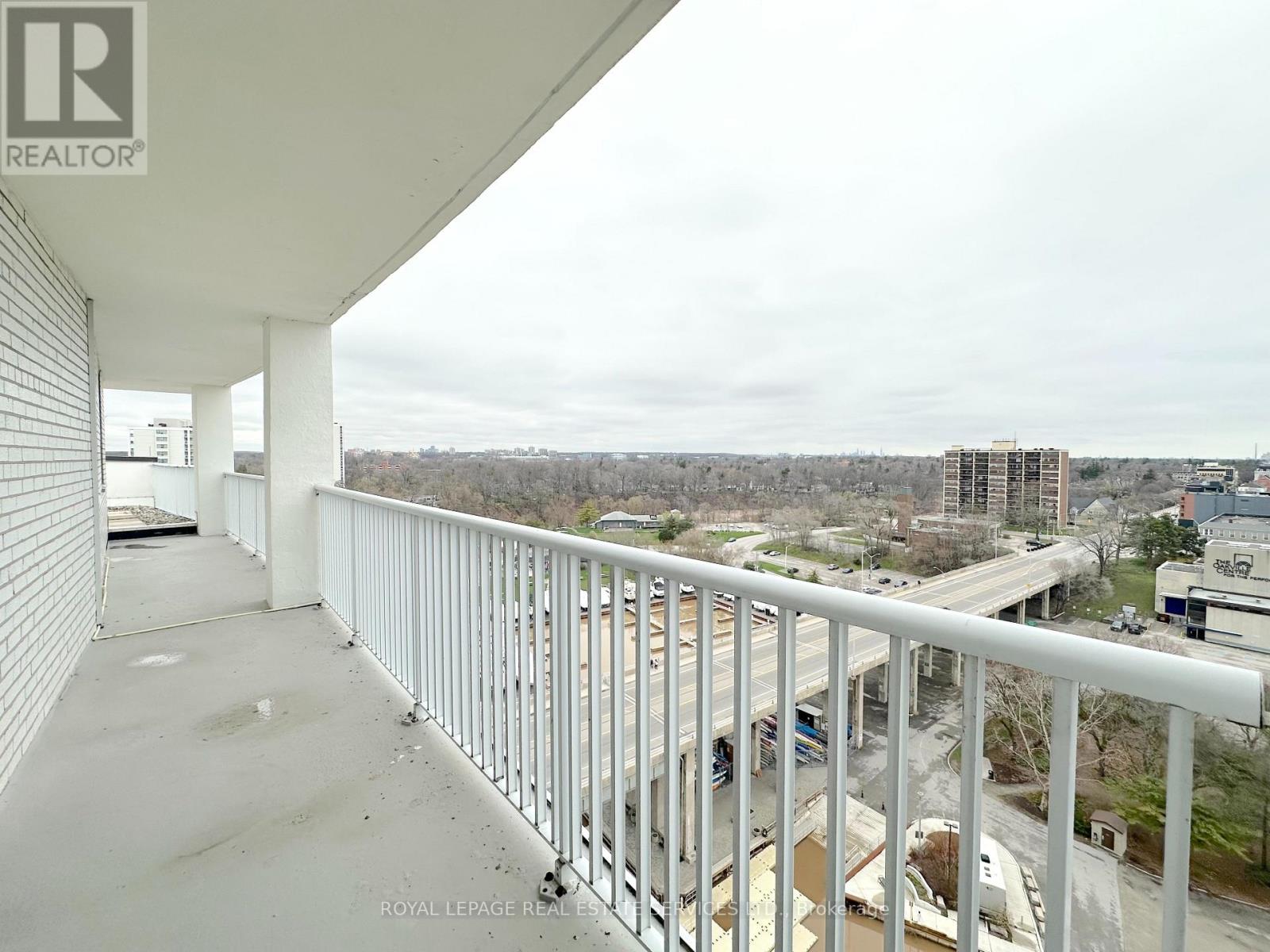 1201 - 125 Forsythe Street, Oakville, Ontario  L6K 3K1 - Photo 16 - W13018234