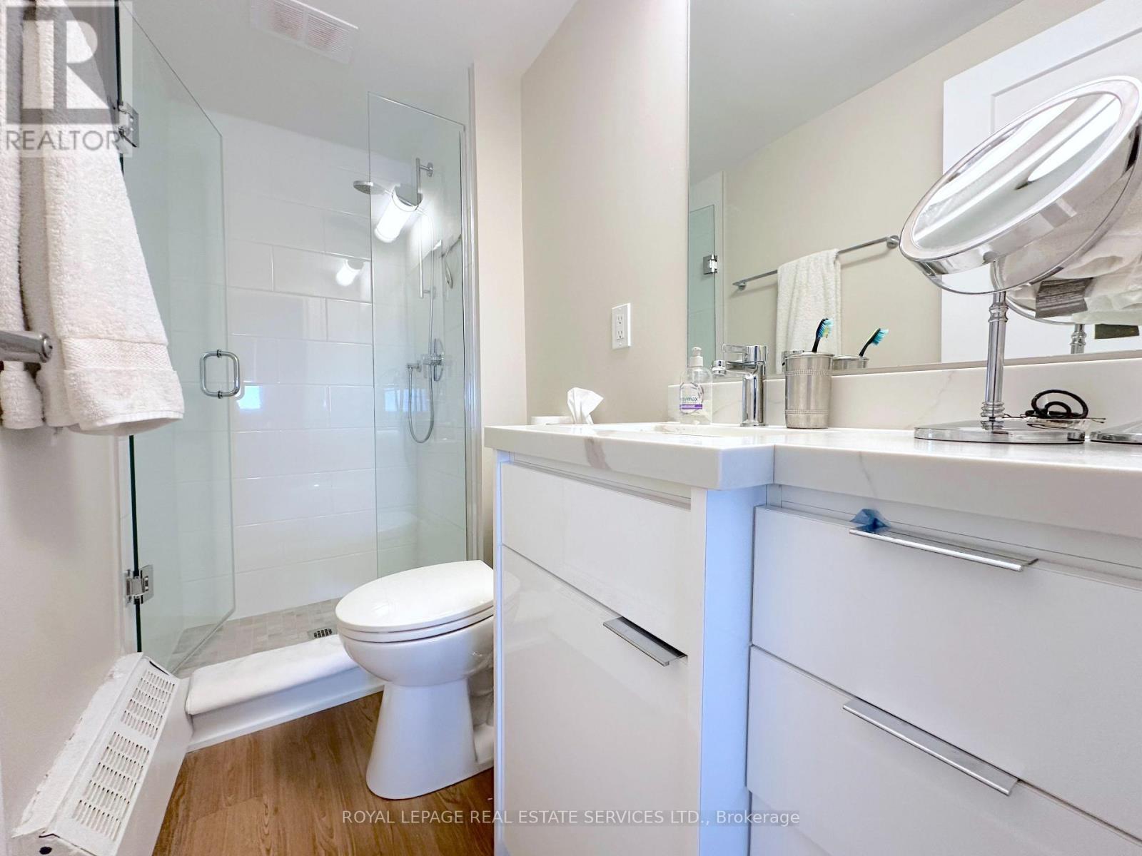 1201 - 125 Forsythe Street, Oakville, Ontario  L6K 3K1 - Photo 9 - W13018234