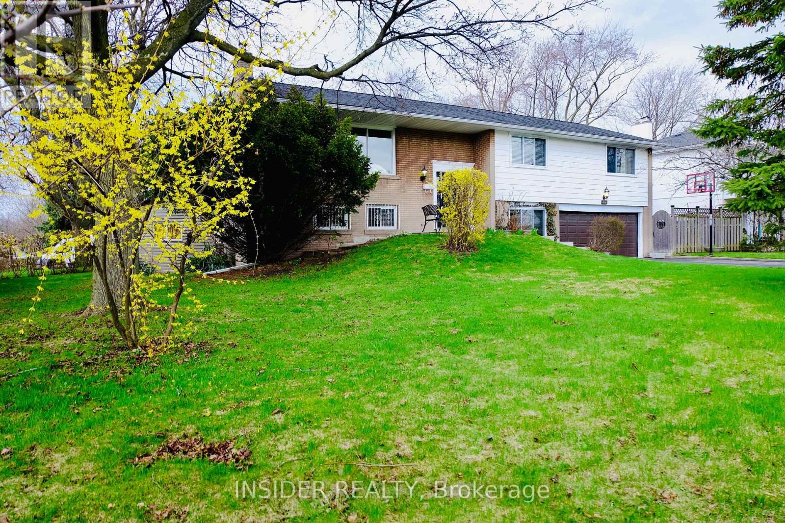 2078 Stanfield Road, Mississauga, Ontario  L4Y 1R5 - Photo 26 - W13018268