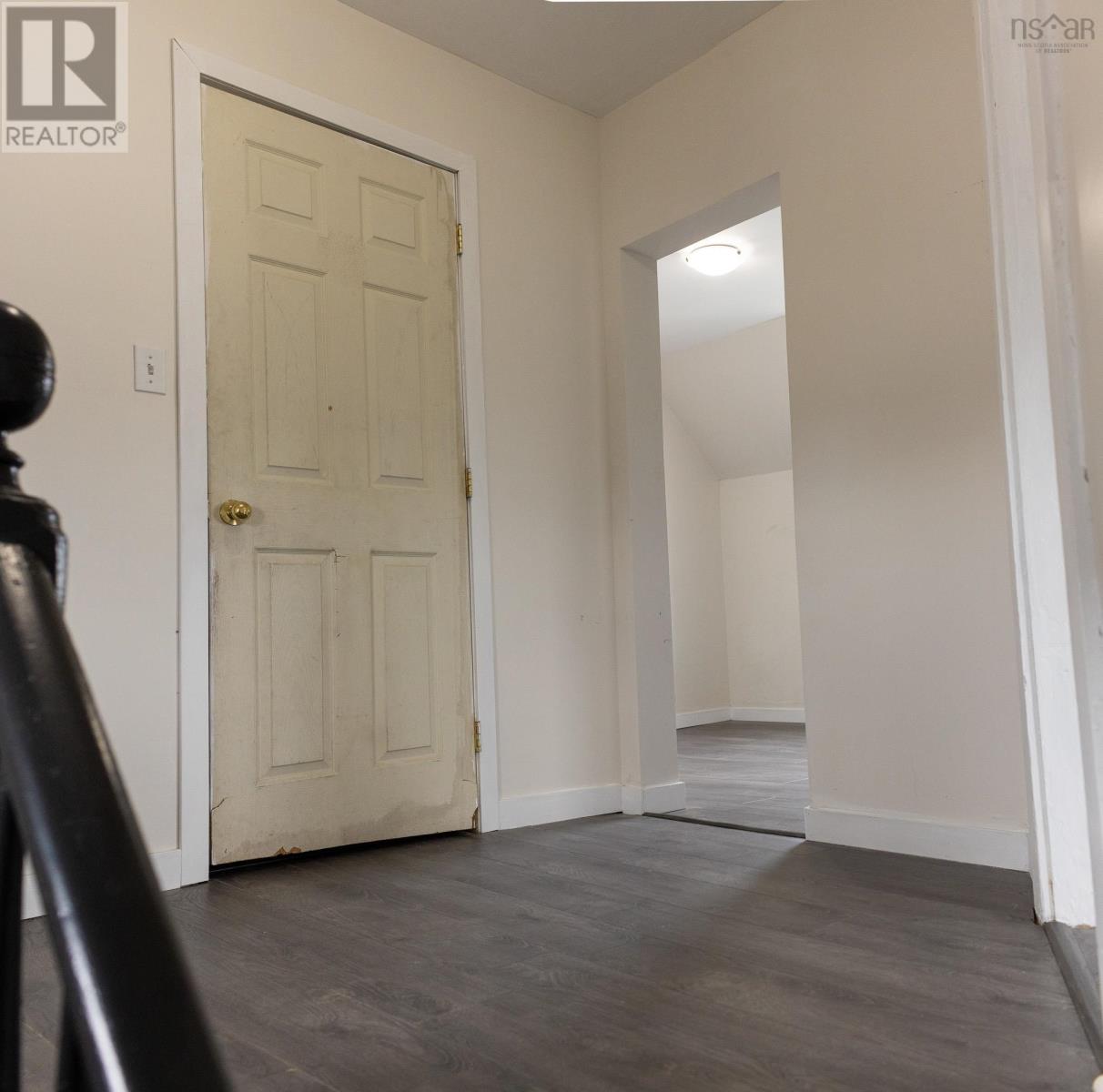 136 Victoria Street, Glace Bay, Nova Scotia  B1A 1Z8 - Photo 11 - 202602360