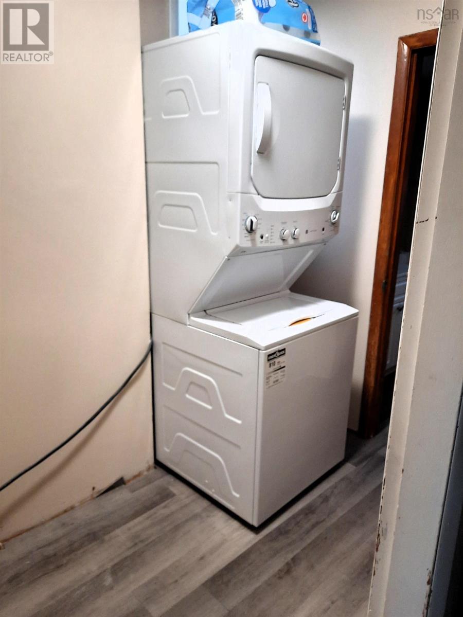 23 Queen Street, Amherst, Nova Scotia  B4H 1P7 - Photo 12 - 202606565