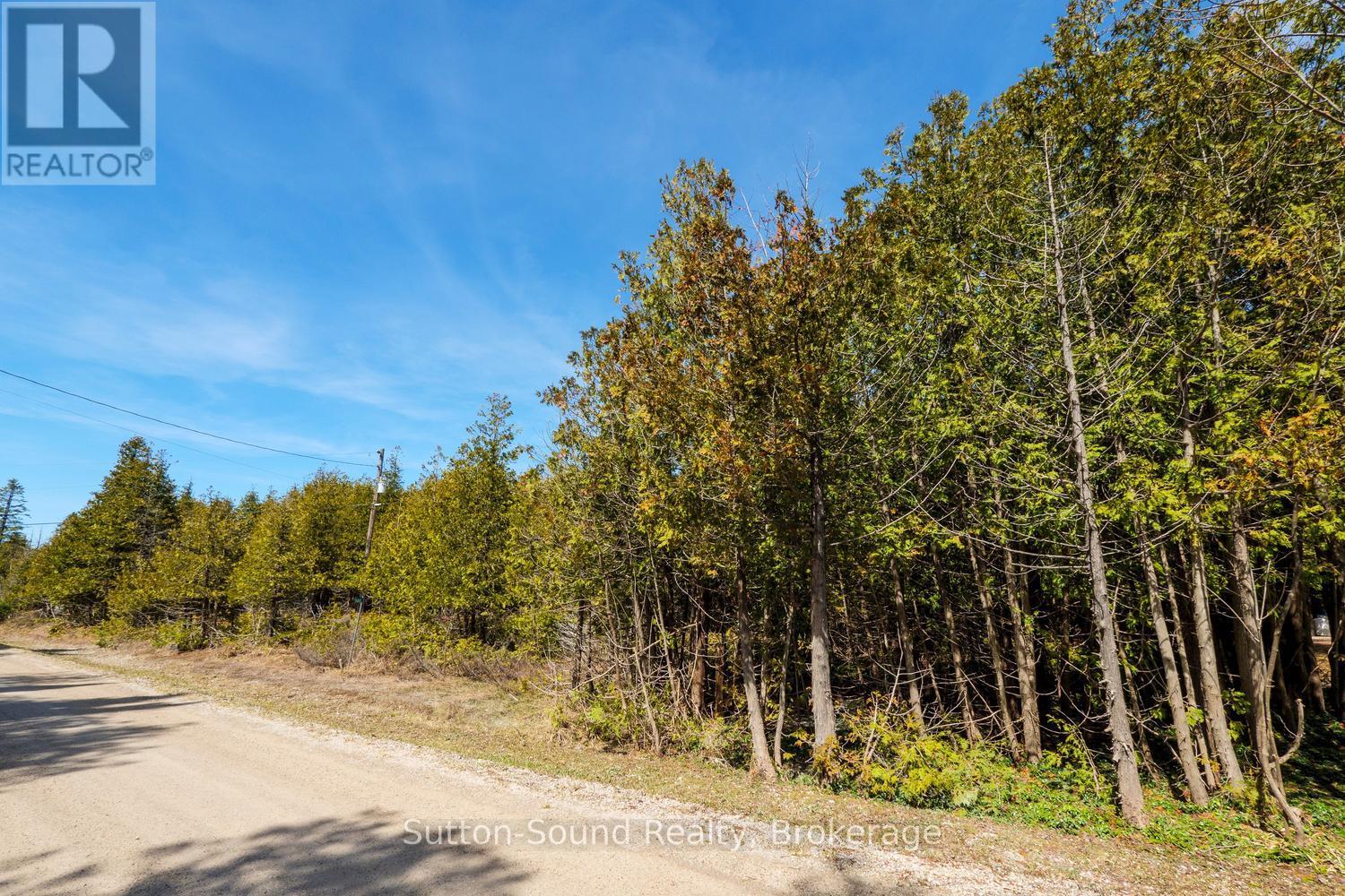 146 Sutter Road, Northern Bruce Peninsula, Ontario  N0H 1W0 - Photo 4 - X12864826