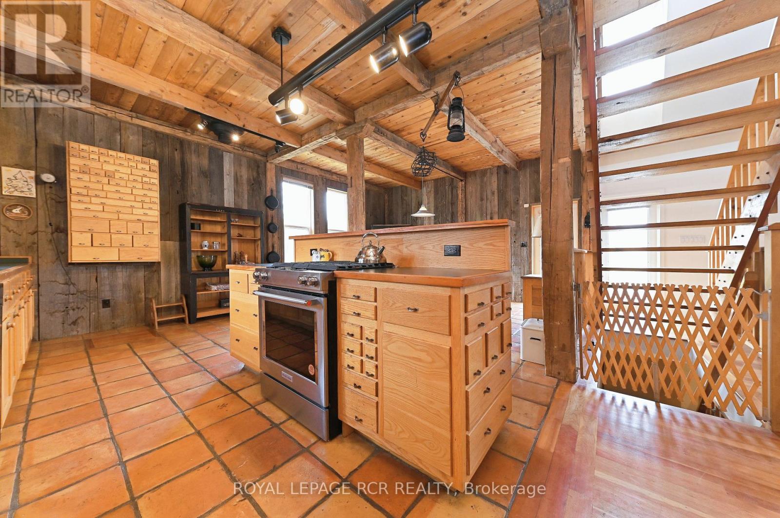 836206 4th Line, Mulmur, Ontario  L9V 0J1 - Photo 9 - X13018190