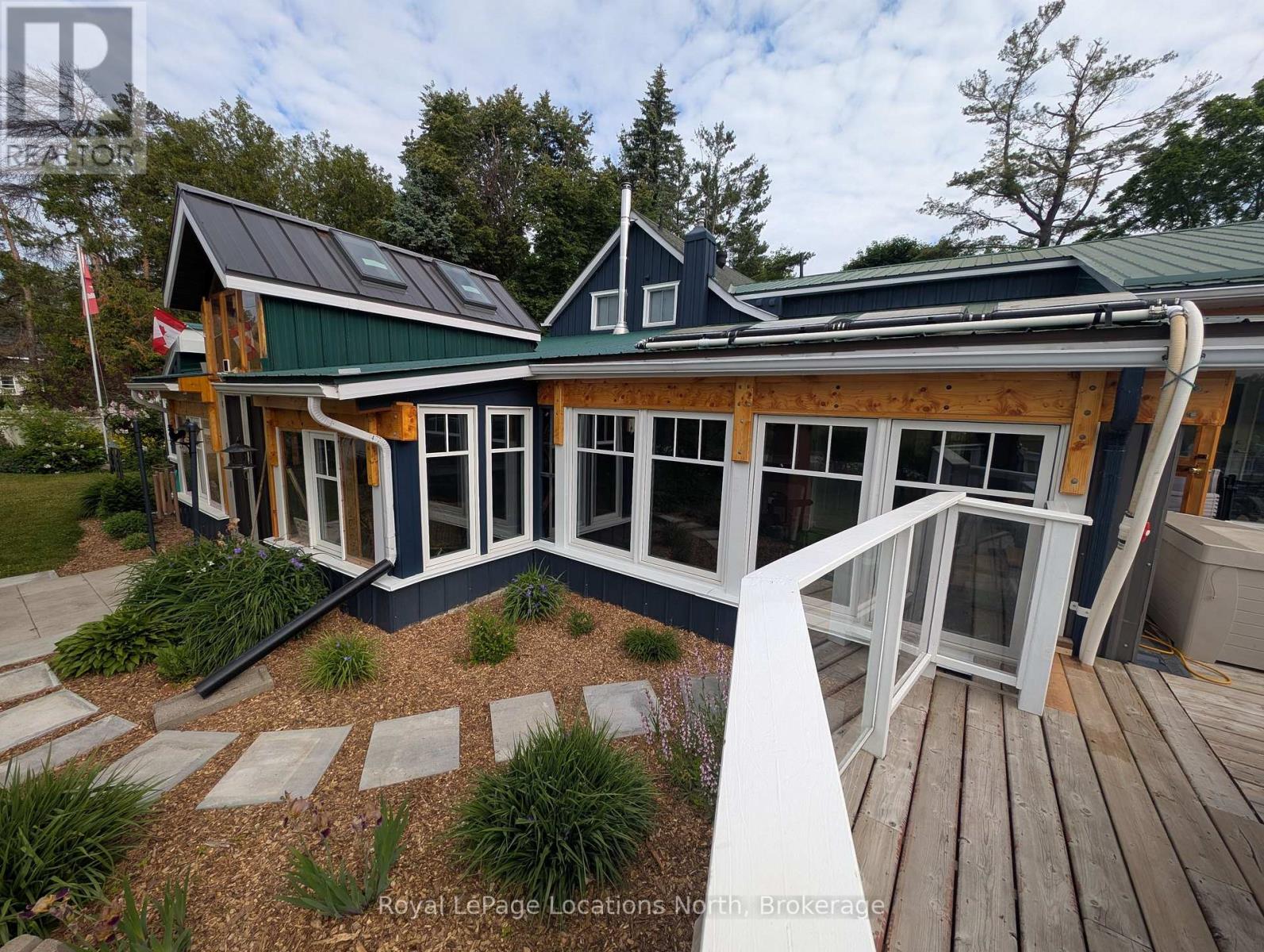 236 Phillips Street, Clearview, Ontario  L0M 1S0 - Photo 4 - S12780850