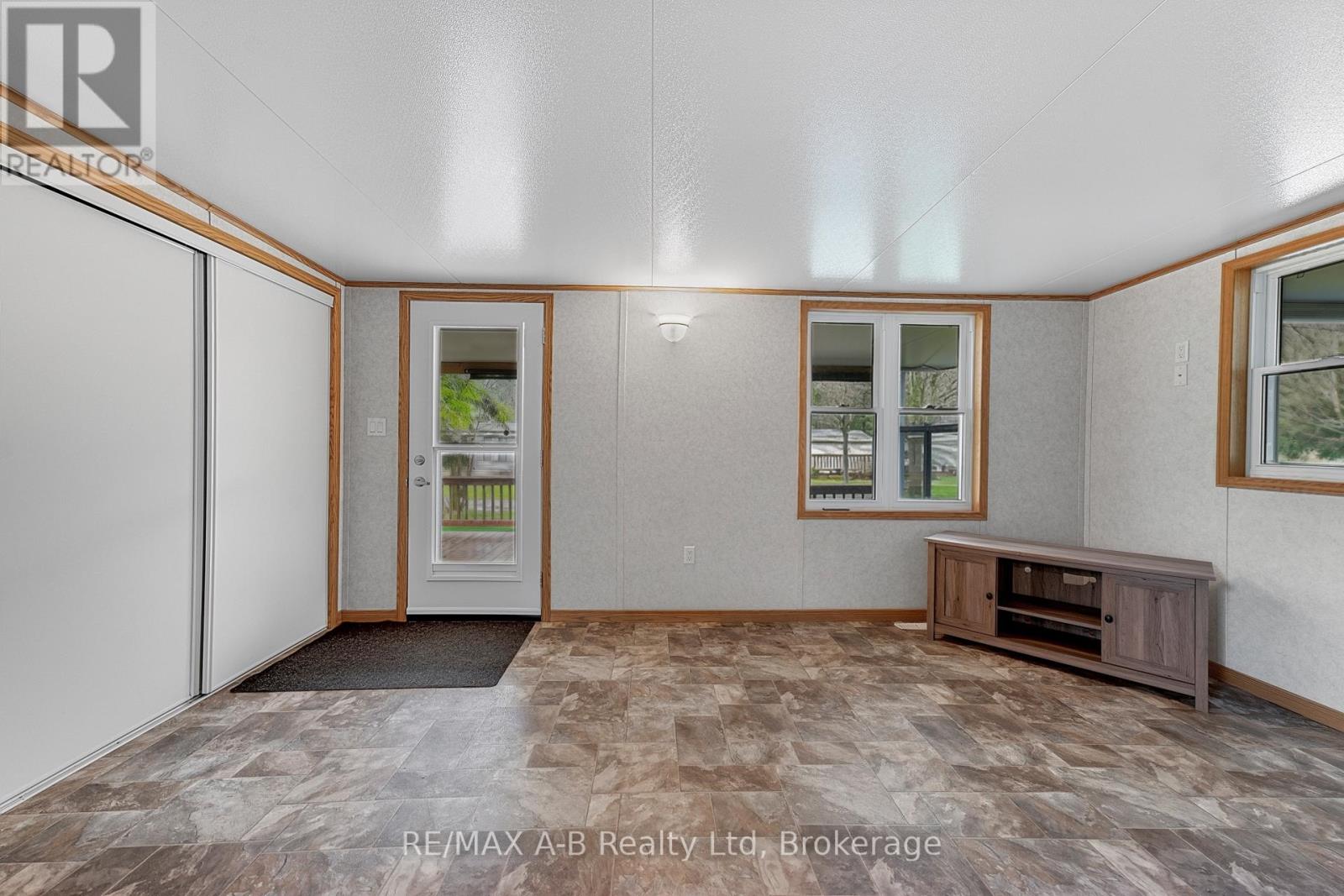 405 - 923590 Road 92 Road, Zorra, Ontario  N0J 1J0 - Photo 8 - X12912384