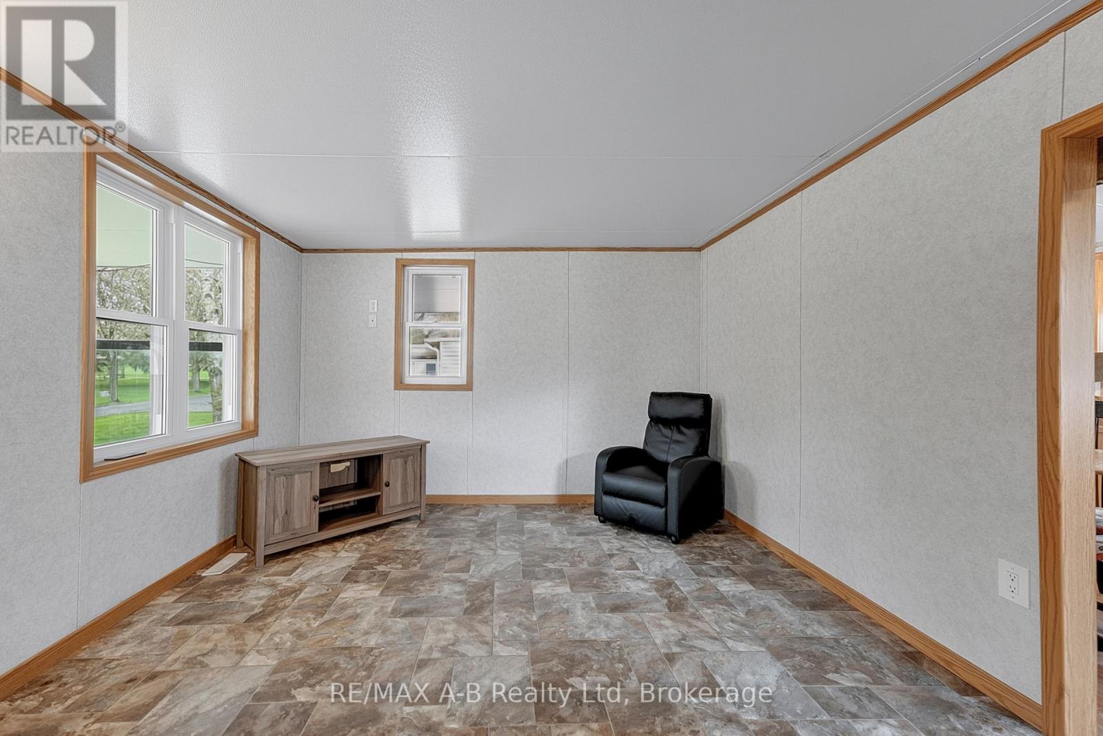 405 - 923590 Road 92 Road, Zorra, Ontario  N0J 1J0 - Photo 7 - X12912384