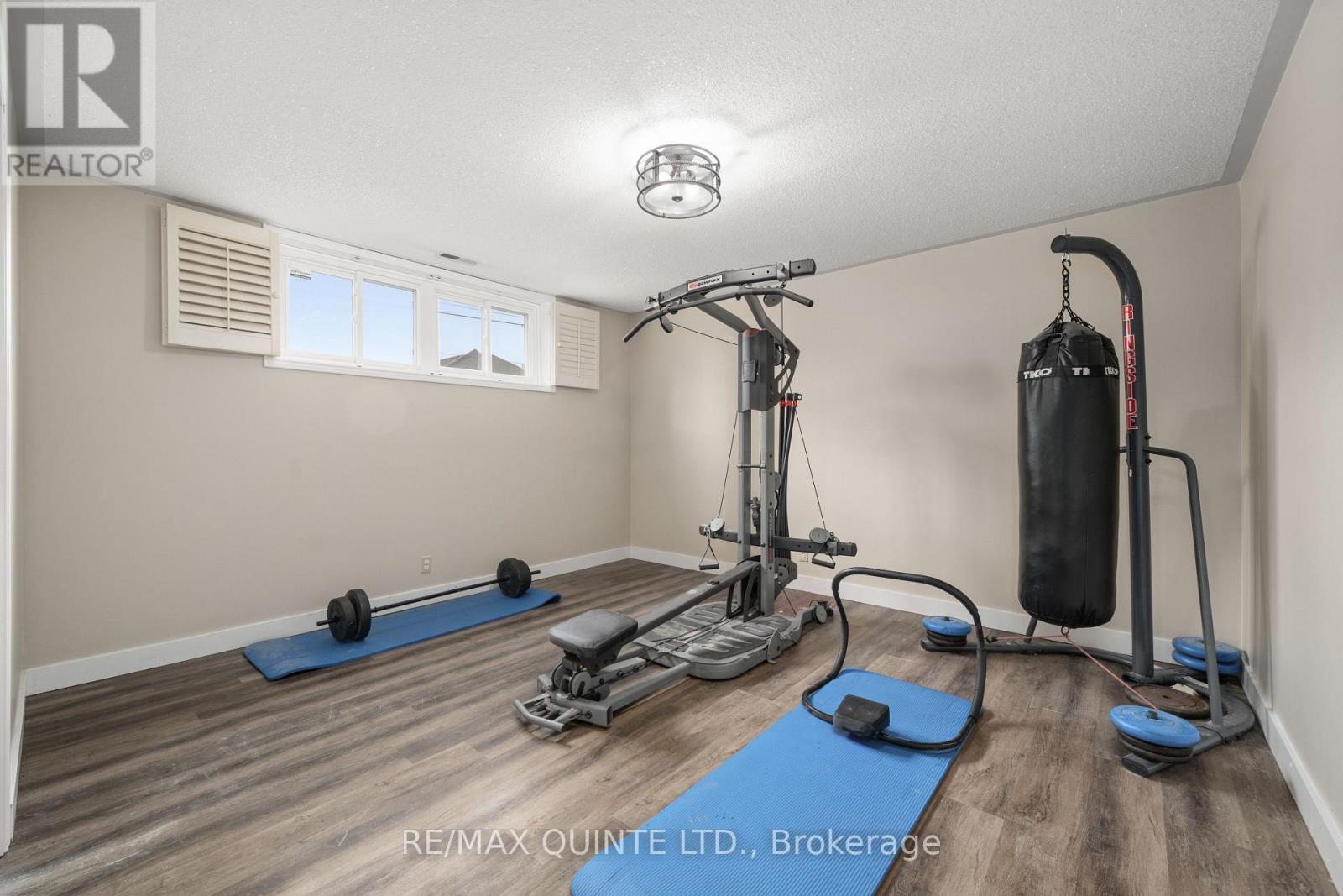 94 Cloverleaf Drive, Belleville, Ontario  K8N 4Z5 - Photo 24 - X12823146