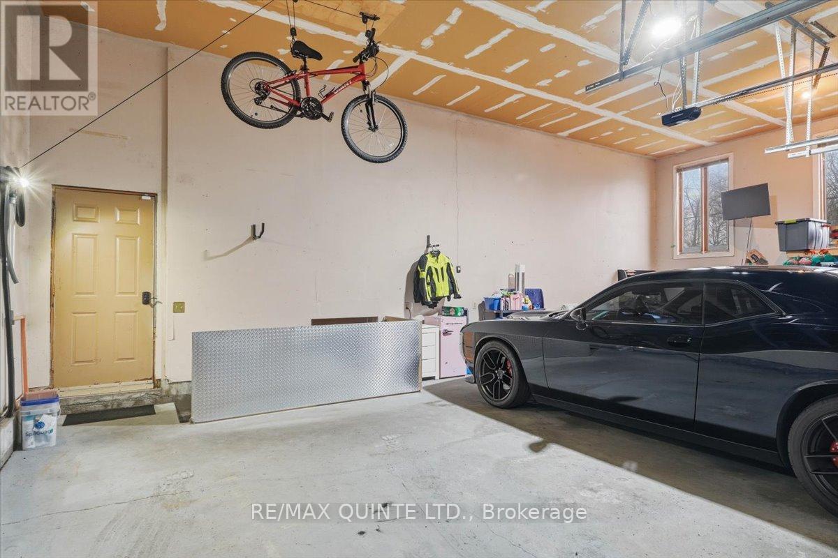 94 Cloverleaf Drive, Belleville, Ontario  K8N 4Z5 - Photo 33 - X12823146