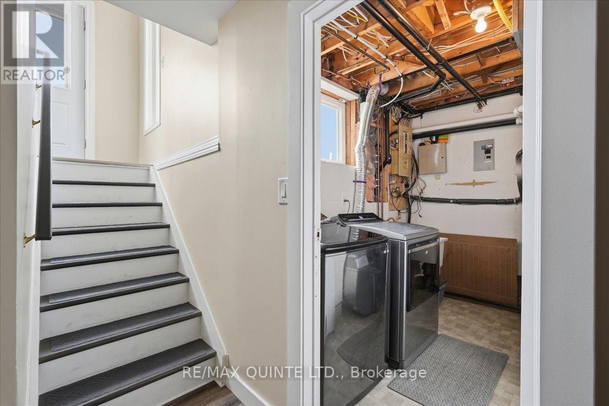 94 Cloverleaf Drive, Belleville, Ontario  K8N 4Z5 - Photo 46 - X12823146