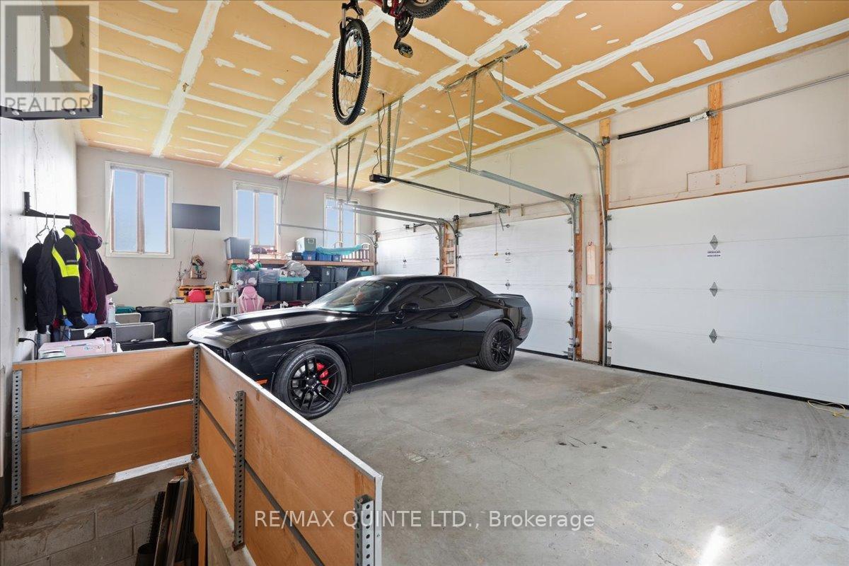 94 Cloverleaf Drive, Belleville, Ontario  K8N 4Z5 - Photo 47 - X12823146