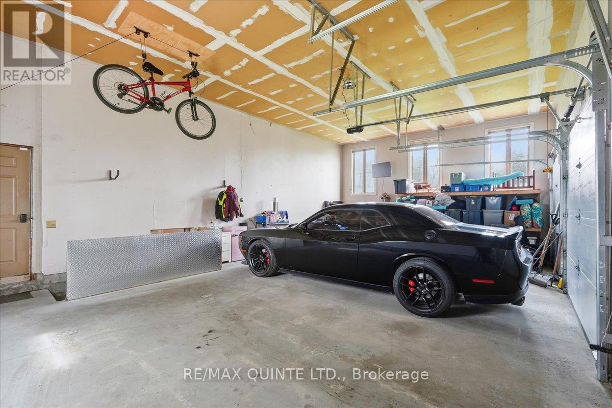 94 Cloverleaf Drive, Belleville, Ontario  K8N 4Z5 - Photo 48 - X12823146