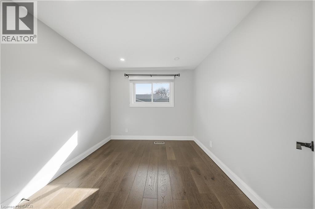 669 Geneva Park Drive, Burlington, Ontario  L7N 3C2 - Photo 20 - 40821066