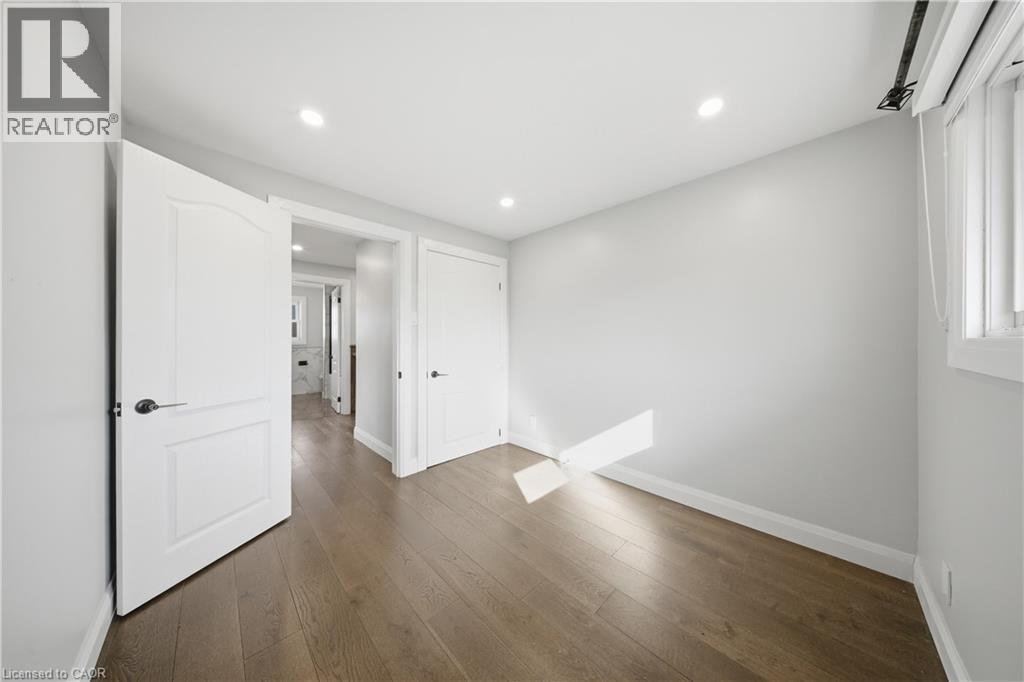 669 Geneva Park Drive, Burlington, Ontario  L7N 3C2 - Photo 21 - 40821066