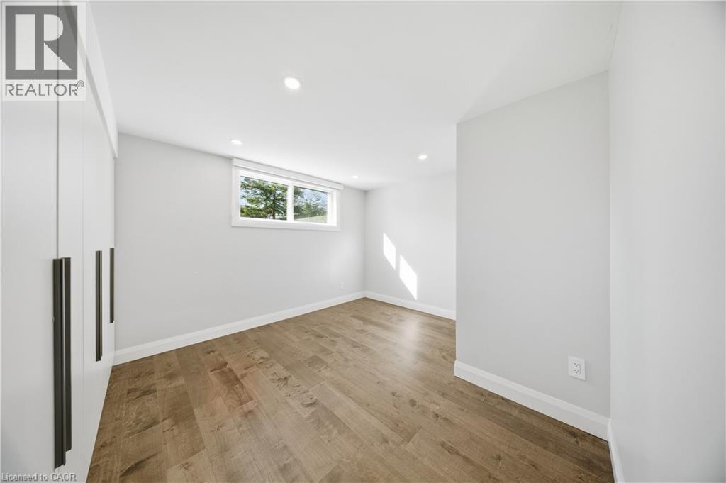 669 Geneva Park Drive, Burlington, Ontario  L7N 3C2 - Photo 24 - 40821066